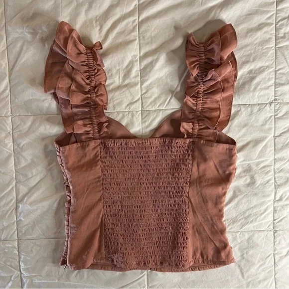 ASTR the label | NWOT Ruched Ruffle Shoulder Sleeveless Top Pink Size Small - Picture 5 of 10